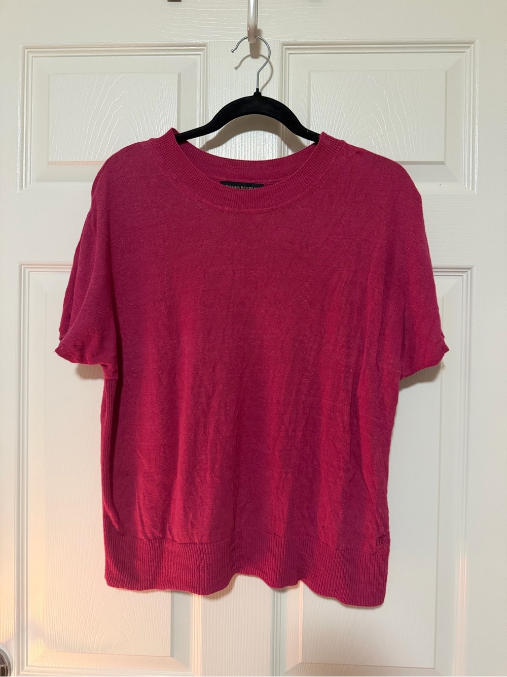 Banana Republic Short Sleeve Crewneck Sweater in Bright Pink